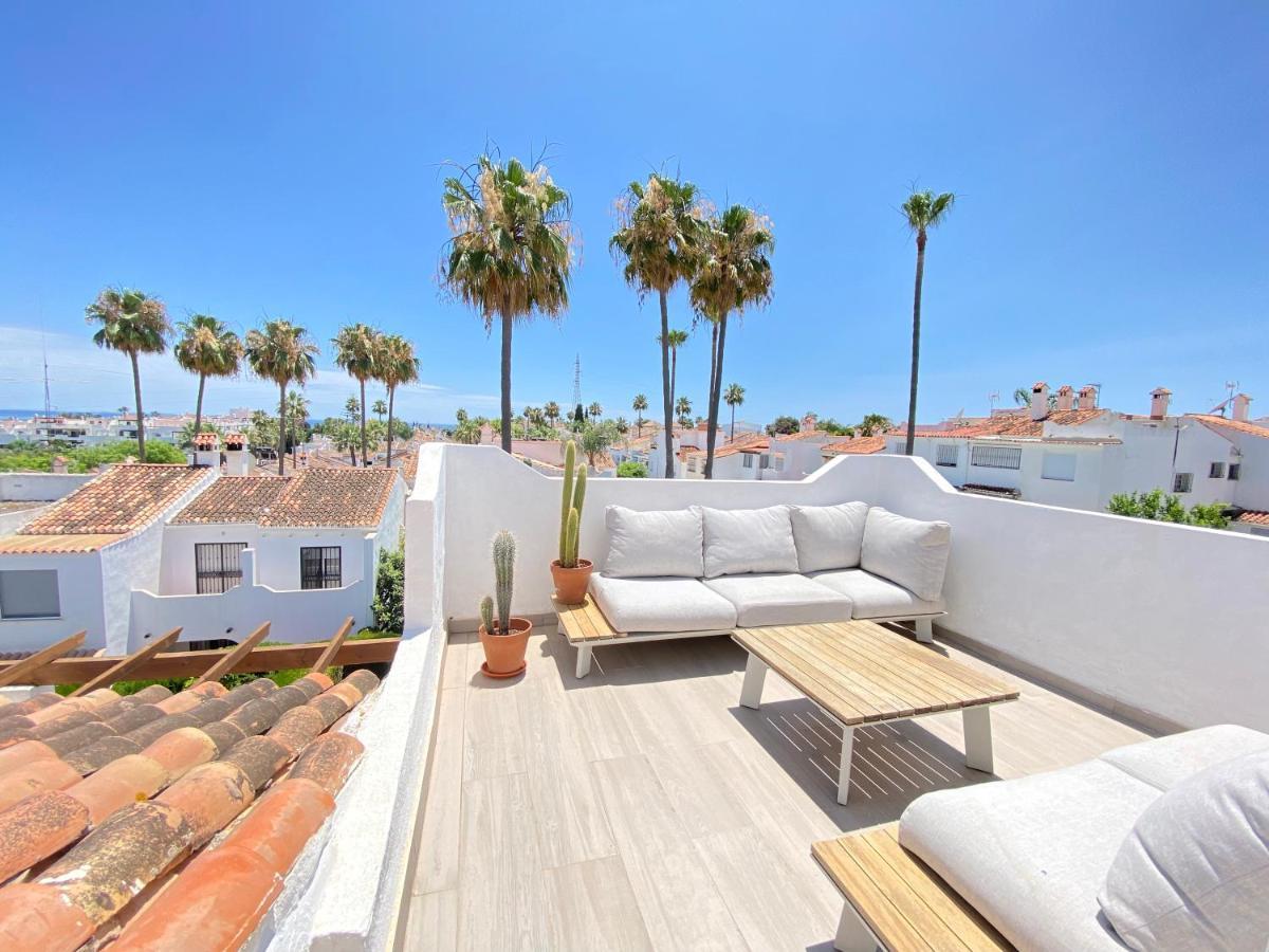 Townhouse W/Sea View & Garden Villa Estepona Eksteriør billede