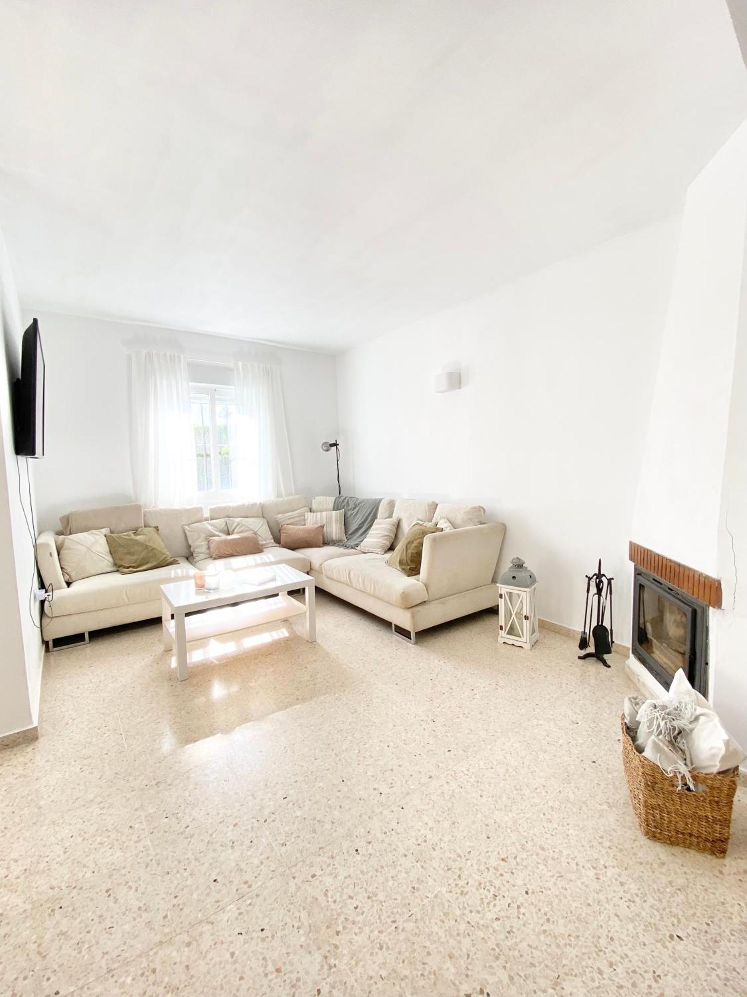 Townhouse W/Sea View & Garden Villa Estepona Eksteriør billede